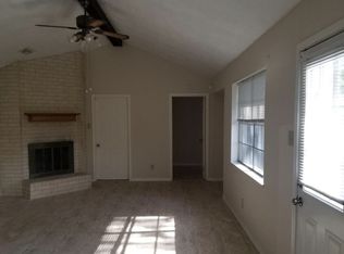 4327 Townes Forest Rd, Friendswood, TX 77546