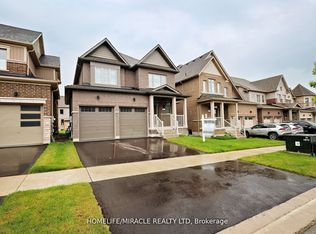 8 Copperhill Hts, Barrie, ON L9J 0L1