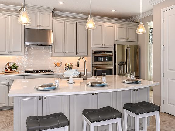 3rd image of 6127 Maidenstone Way