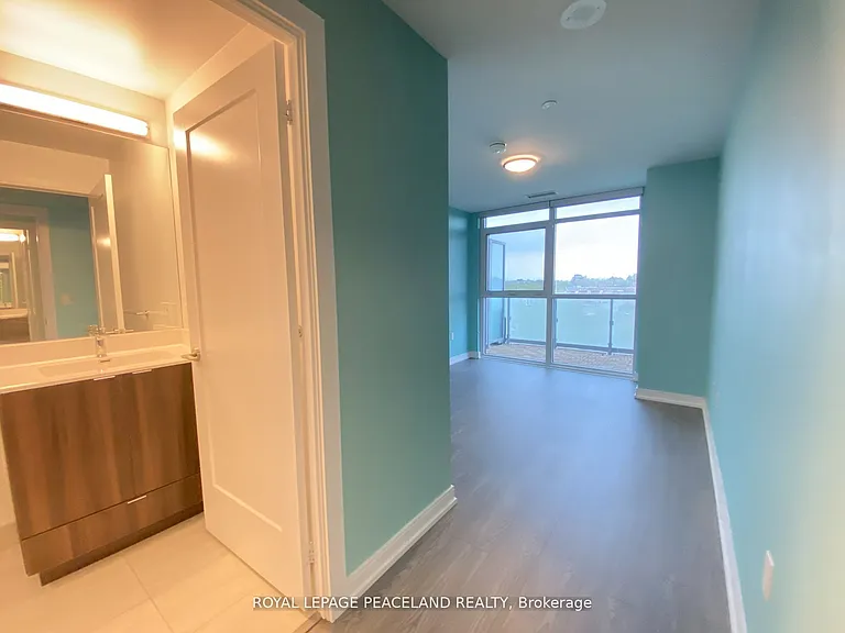 225 Village Green Sq #410 — Photo 16