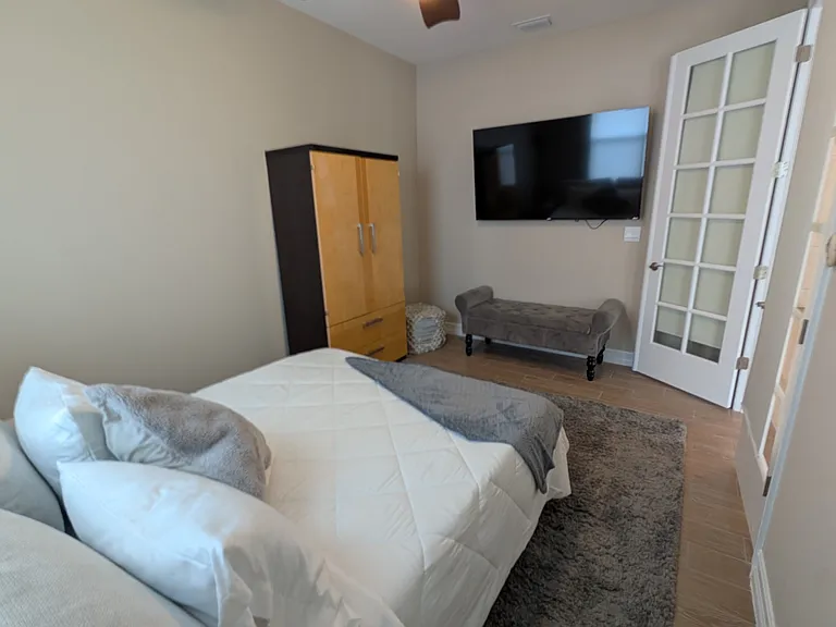 Flex Room