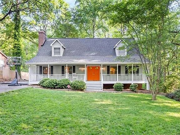 2nd image of 117 Ashley Rd
