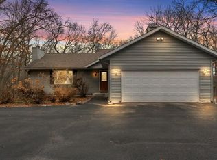 E9415 Ladyslipper Ct, Reedsburg, WI 53959