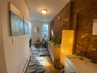 Rented by MOTION New York