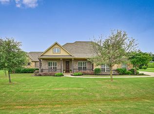 10517 Hackamore Cir, Mansfield, TX 76063