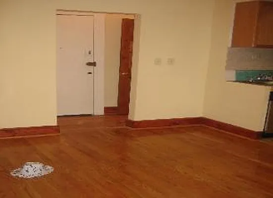 Rented by Adina Realty | media 41
