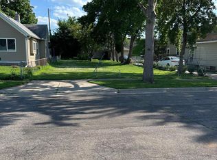 482 Stinson St, Saint Paul, MN 55117