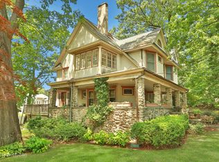 315 Pelhamdale Ave, Pelham, NY 10803