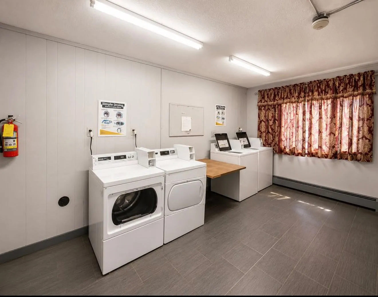 2 bed, $1,799 — Photo 2