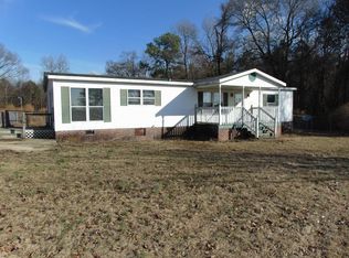 208 Mills Loop Rd, Mount Olive, NC 28365