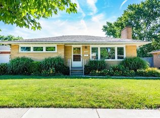 1559 Glastonbury Rd, Ann Arbor, MI 48103