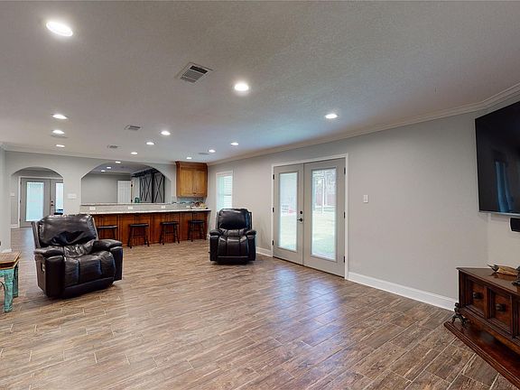 2nd image of 13350 Capital Dr