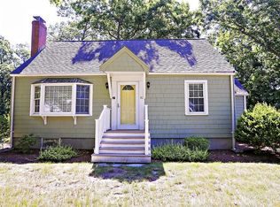 30 Palmer Rd, Foxboro, MA 02035