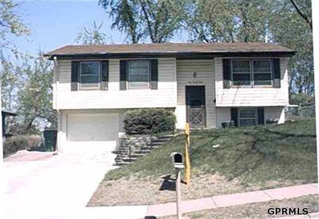 2nd image of 123 Debra Ave