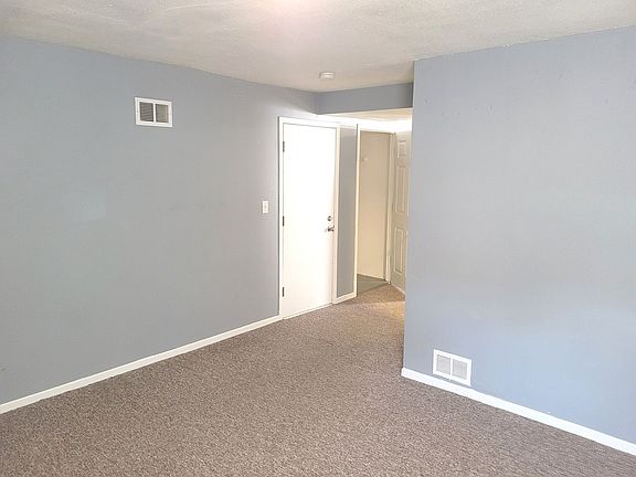 5th image of 1710-14 E Bradford Ave #1714