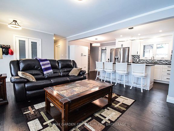 4th image of 91 Crescent Dr