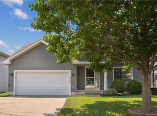 810 15th St SE, Altoona, IA 50009