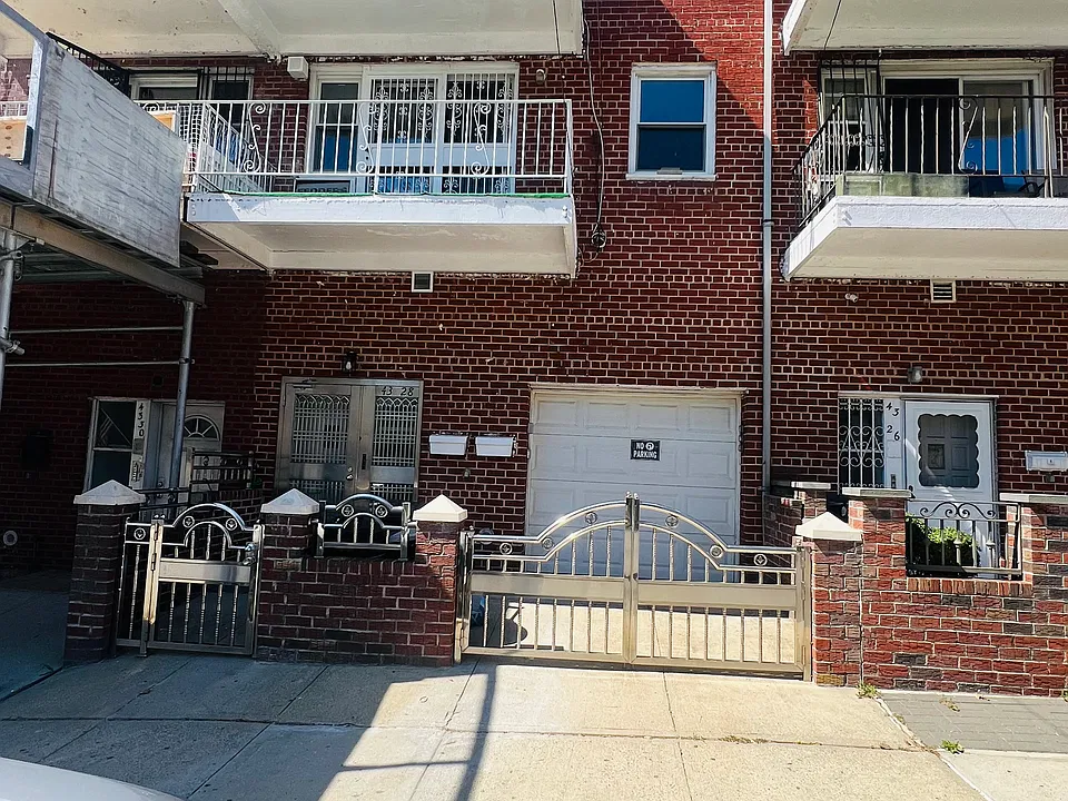 43-28 55th St #2