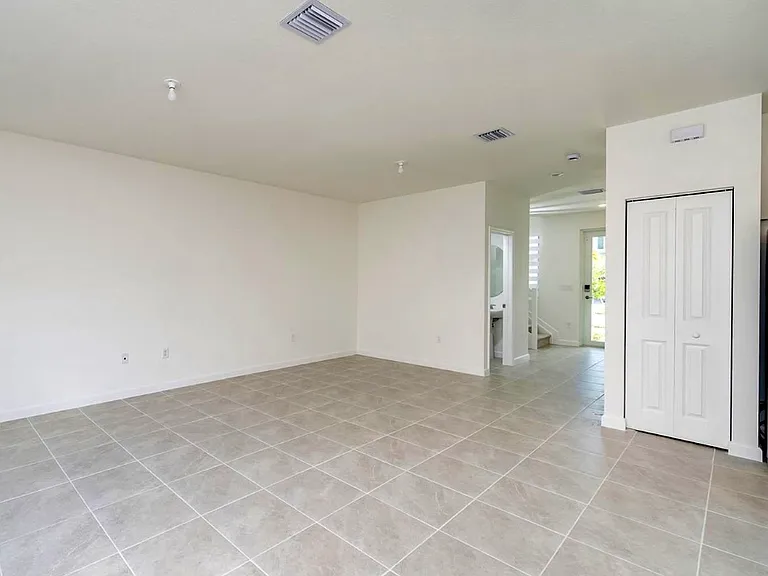 17175 SW 336th St — Photo 8