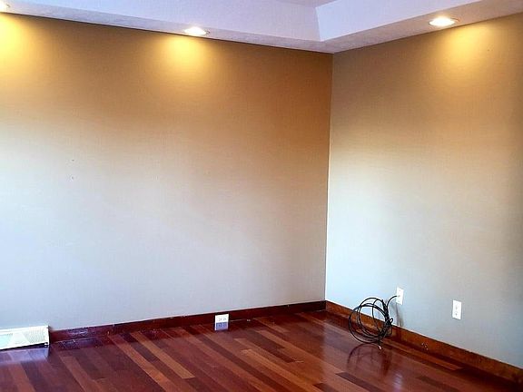 1st Floor Living Room