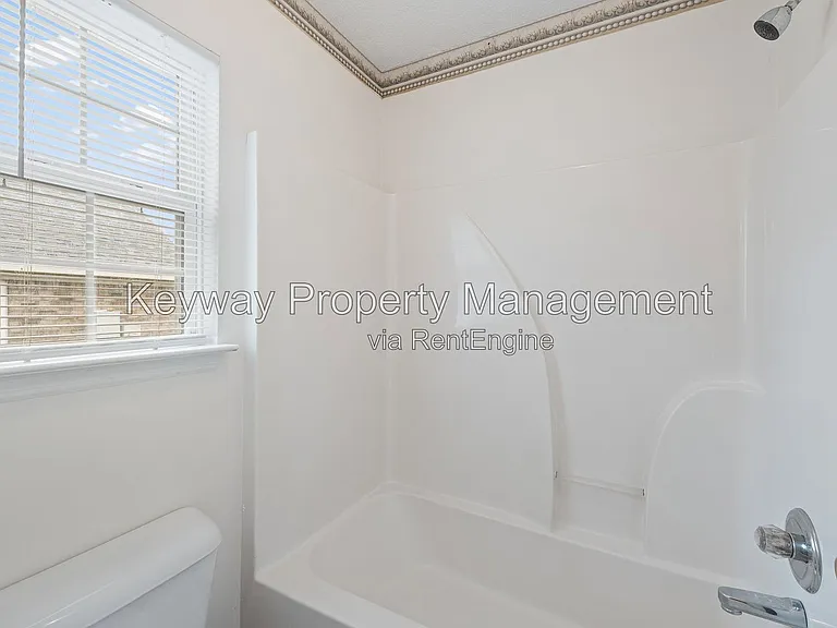 3495 Essex Pl — Photo 18