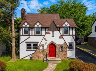 6 Norfolk Ave, Maplewood Twp., NJ 07040
