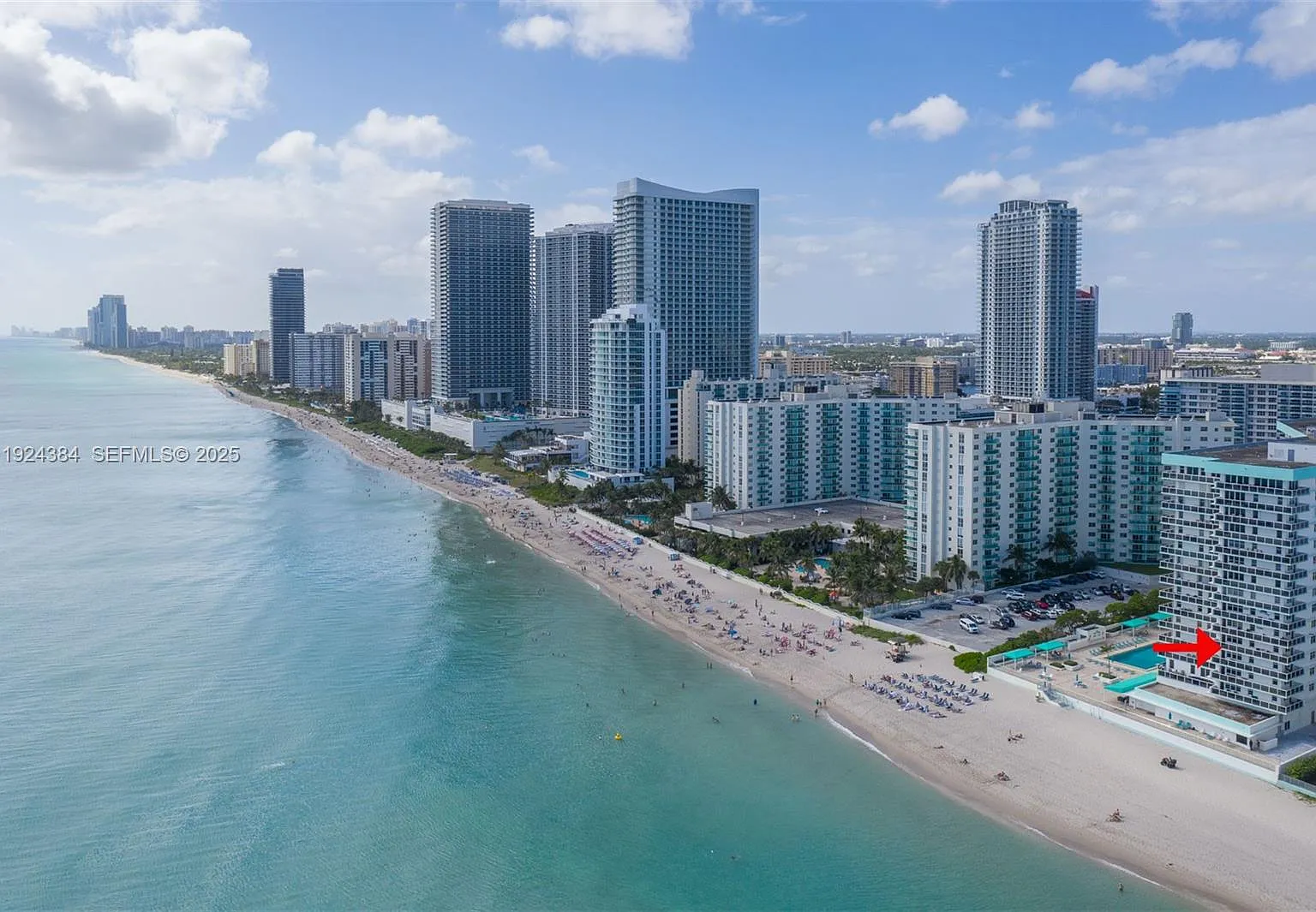 Sea Air Towers Condo — Photo 1