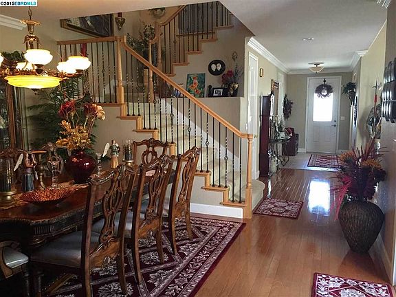 4th image of 1462 Santa Teresa Dr