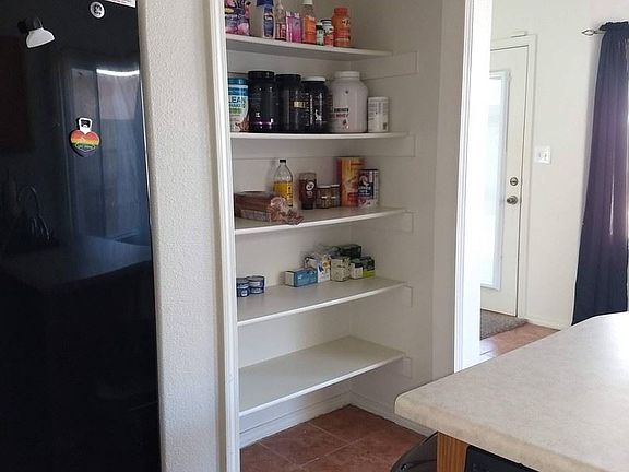 5th image of 8005 Vista Tijeras Ln SW