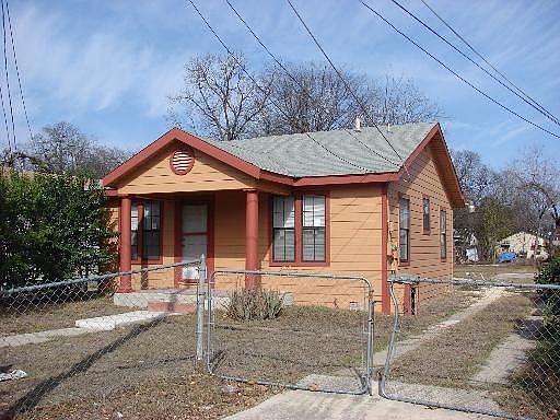 1st image of 139 Hosack Ave
