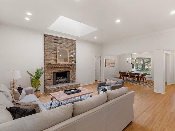 4th image of 16031 Red Cedar Trl #Id1036270p