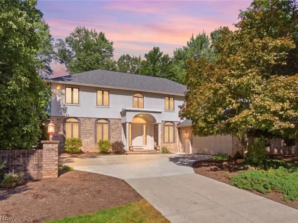 7539 Old Quarry Ln, Brecksville, OH 44141