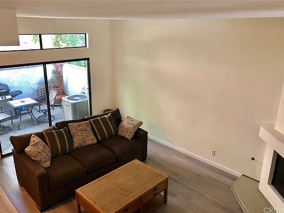 4th image of 7100 Balboa Blvd Unit 401