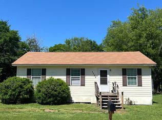 1209 E 8th St, Mount Pleasant, TX 75455