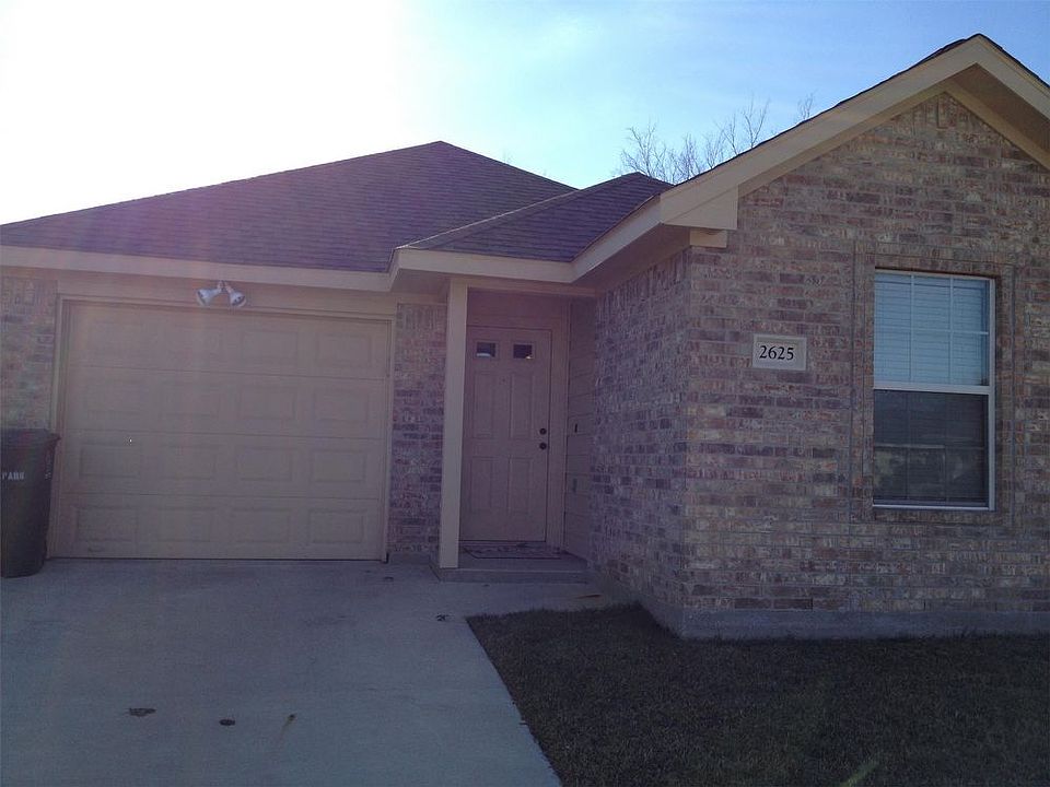 1st image of 2625 Symphony Park Dr