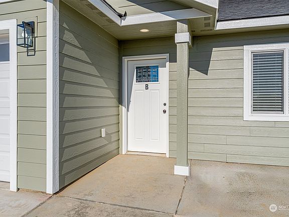 3rd image of 63 Grant Drive