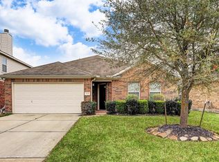 8626 Cedar Walk Dr, Tomball, TX 77375