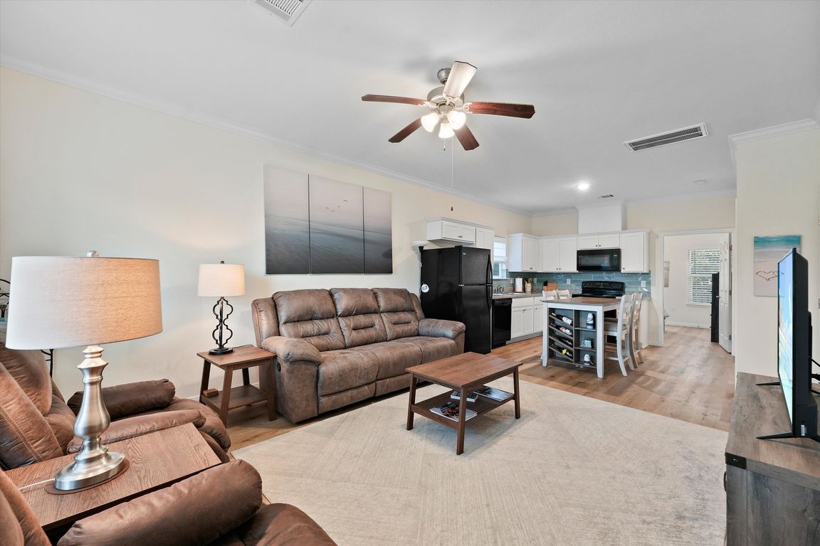 next background image