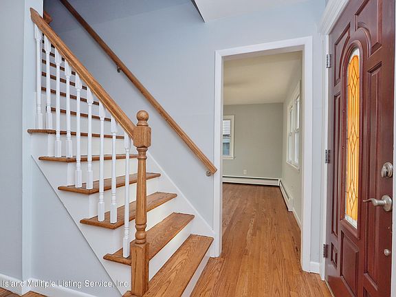 3rd image of 15 Buel Ave
