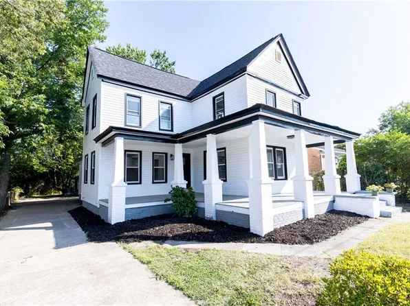 1806 Victoria Blvd, Hampton, VA 23661