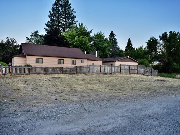 3rd image of 563 SHASTA Avenue