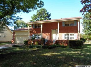 3627 Marymont Dr NW, Huntsville, AL 35810