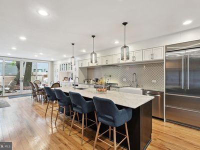 128 Bainbridge St, Philadelphia, PA, 19147