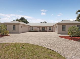 245 N Country Club Dr, Atlantis, FL 33462