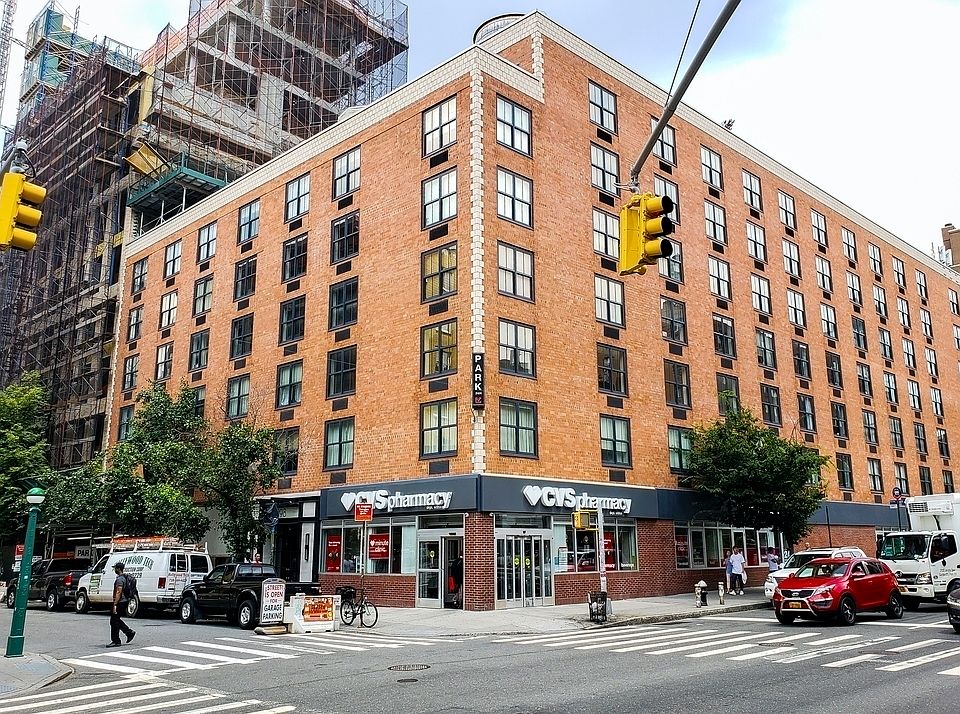 1st image of 298 Mulberry St APT 6D