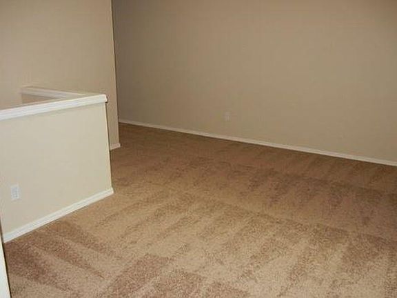 5th image of 1038 SE Alika Ave