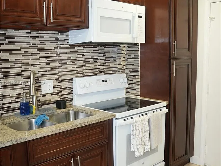 6001 N Falls Circle Dr #203 — Photo 7
