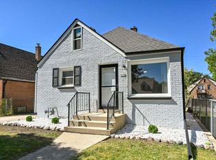 3429 N 41st St, Milwaukee, WI 53216