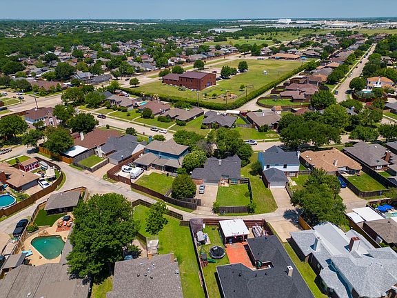 5th image of 1216 Buckeye Dr
