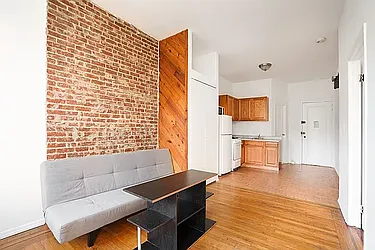 Rented by Waldstar Real Estate LLC